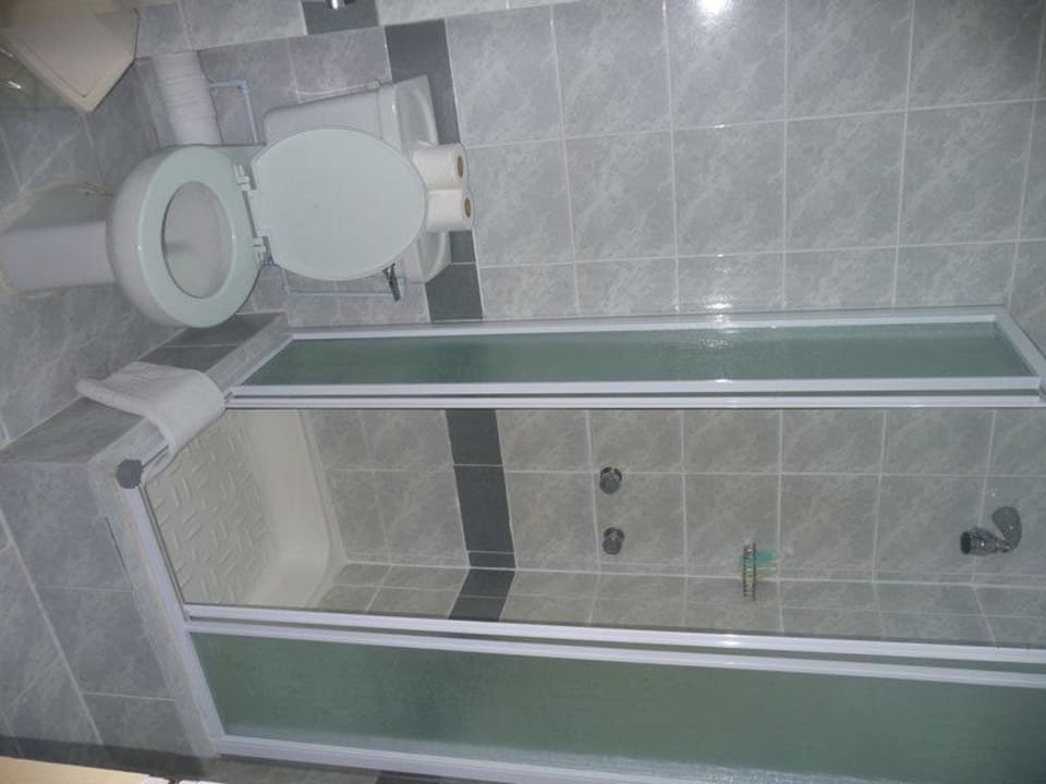 Bad-Toilettenbereich Berjaya Beau Vallon Bay Resort & Casino