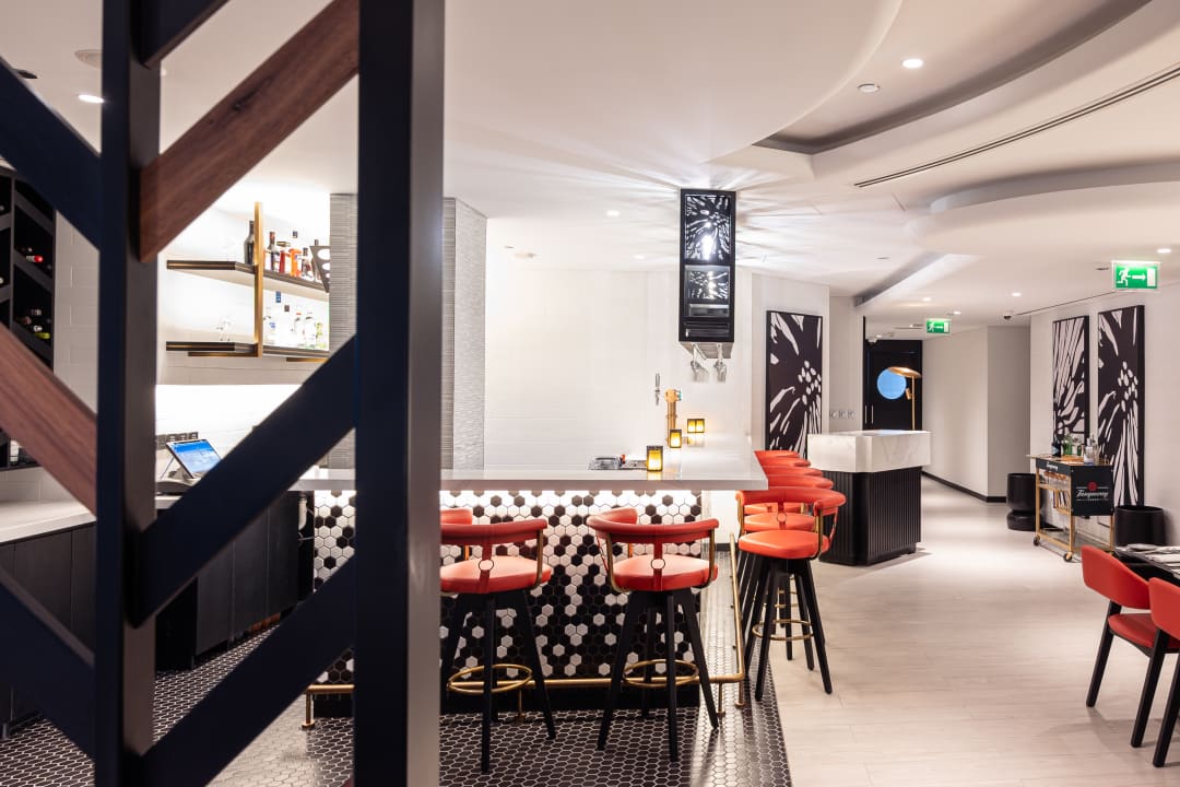 Gastro Rose Rayhaan by Rotana