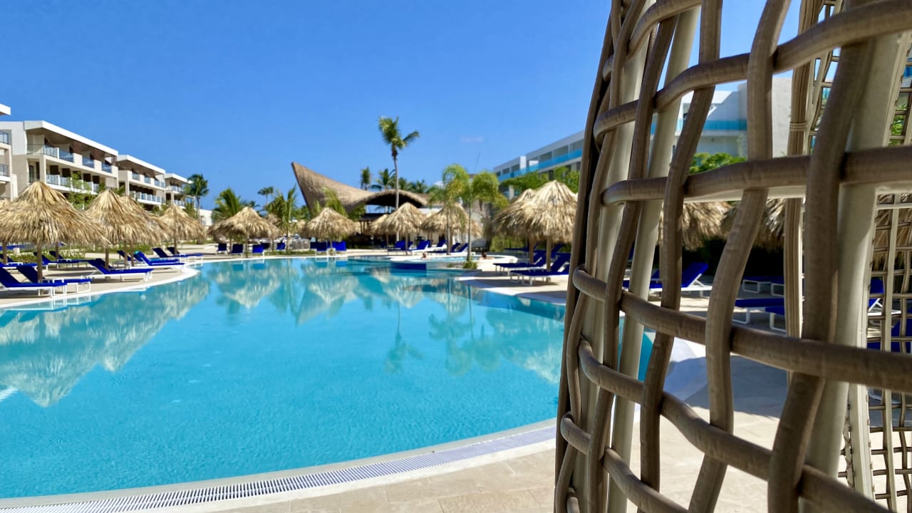 Pool Serenade All Suites - Adults Only Resort