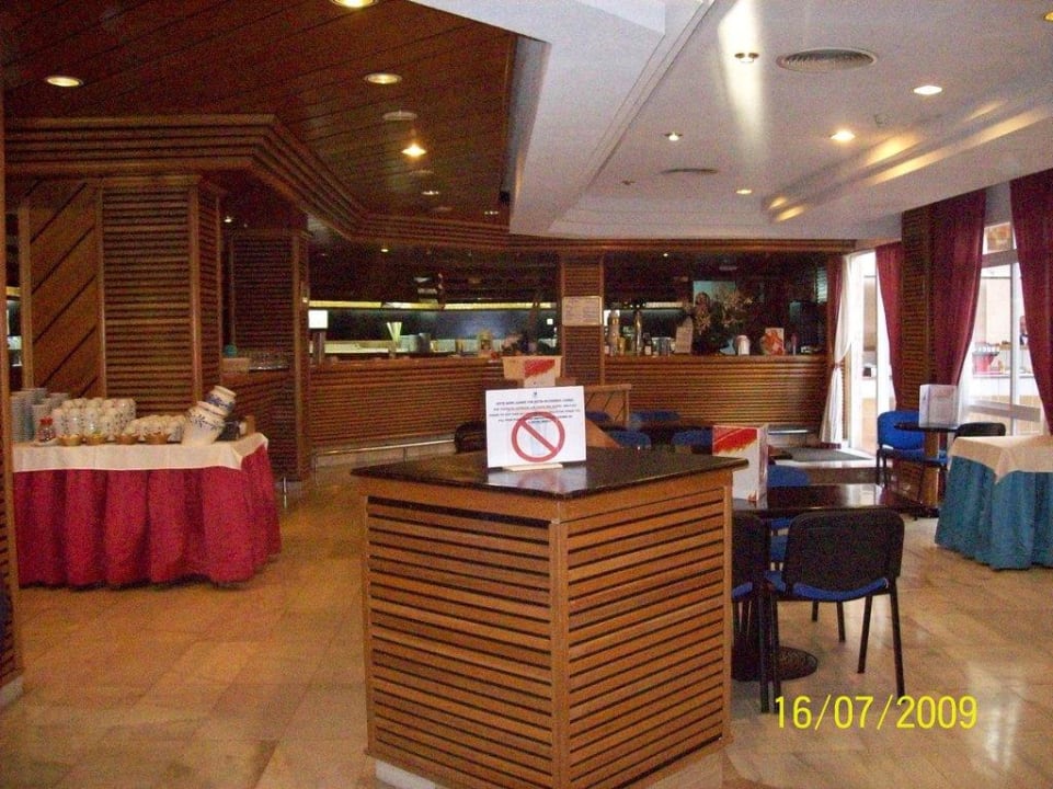 Bar geöffnet ab 18 Uhr Pabisa Sofia