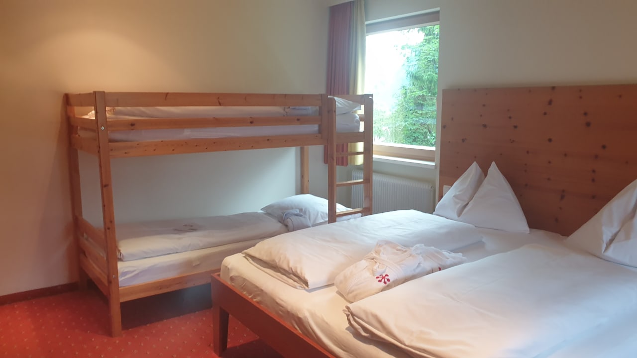 Zimmer Familienhotel Lagant
