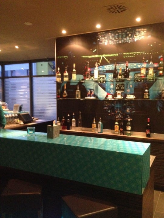 Motel One Frankfurt Airport Motel One Frankfurt Airport