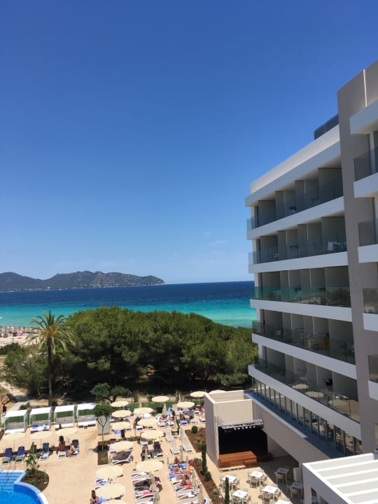 Ausblick Hipotels Bahía Cala Millor