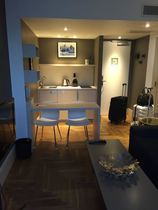 Modernes Appartement Hotel AMANO