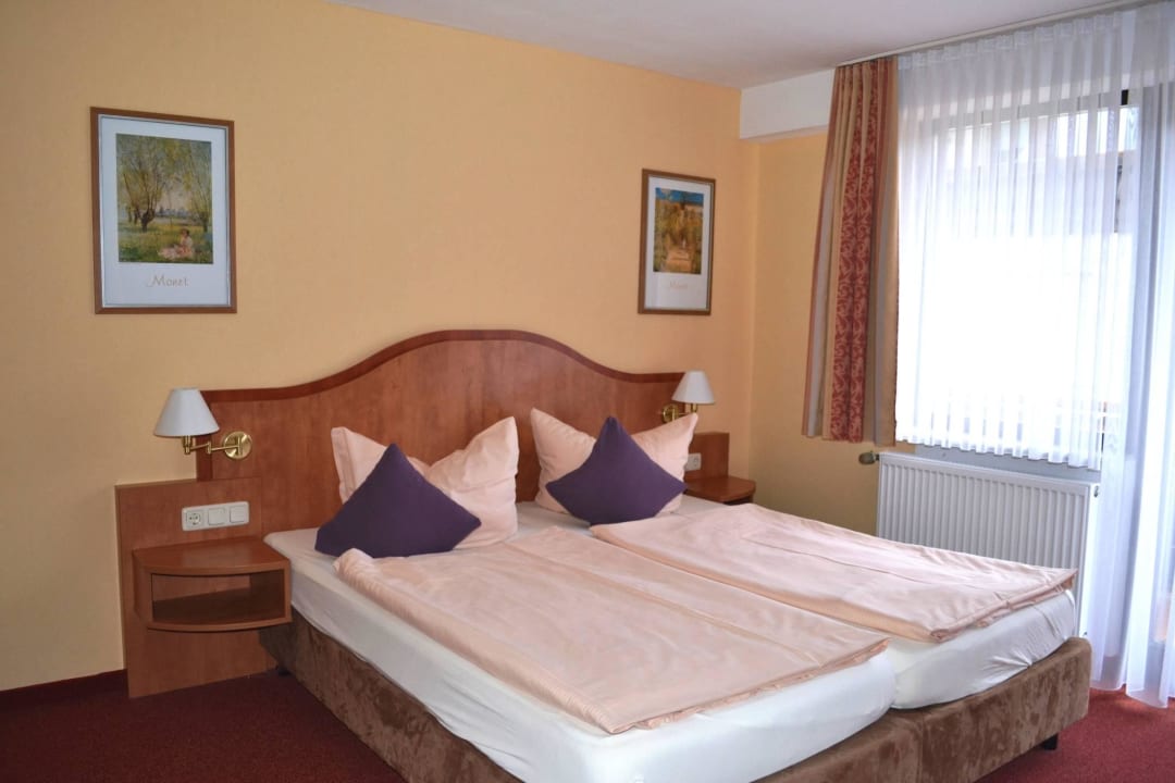 Standard DZ. Alle Zimmer mit Flach-TV,Safe,Fön, Landhotel Spessartruh