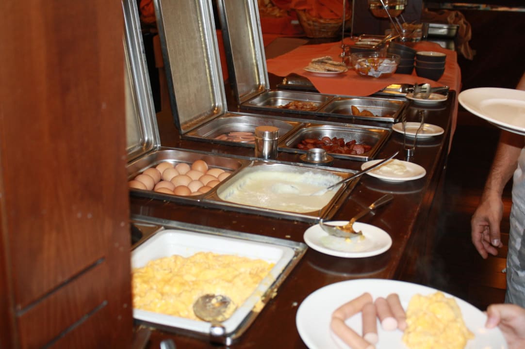 Büffet Hotel Golden Lake Resort