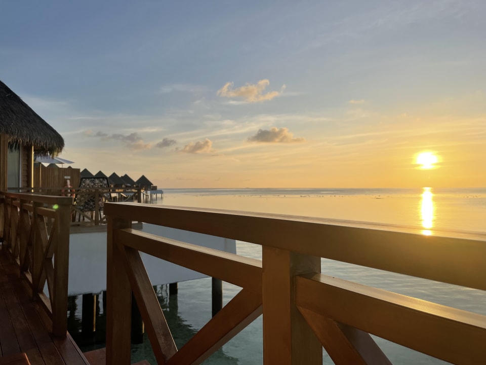 Außenansicht Mercure Maldives Kooddoo Resort