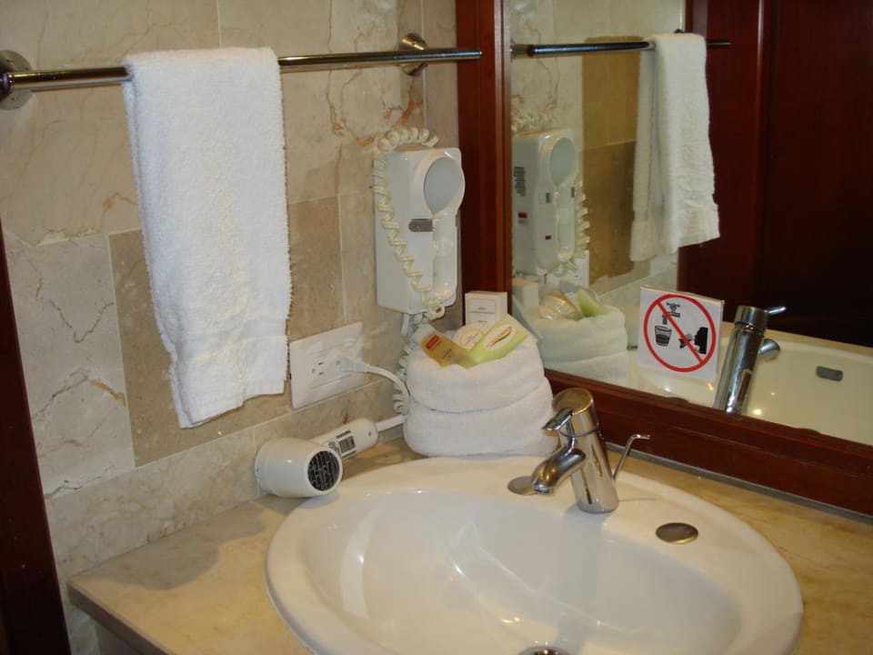 Bad bei Ankunft  Grand Paradise Playa Dorada