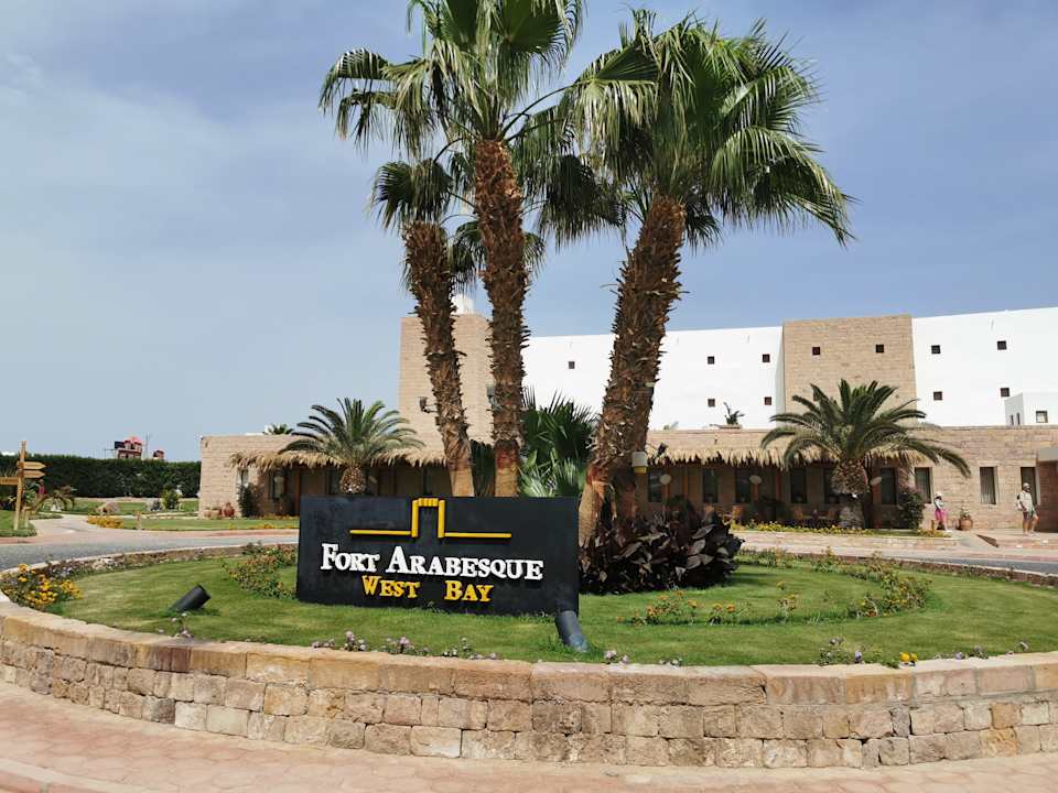 Gartenanlage Fort Arabesque - The West Bay
