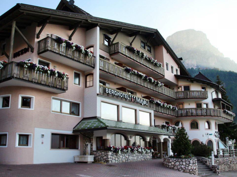 Hotel Mezdì, Colfosco Hotel Mezdì