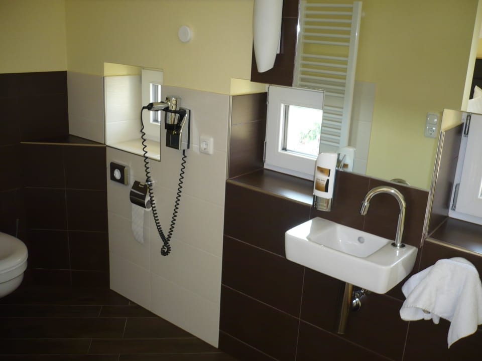 Bad auf der Galerie Das Stemp Wellnessresort
