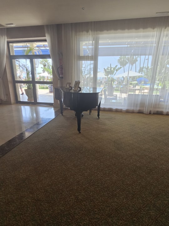 Lobby Hotel MS Amaragua