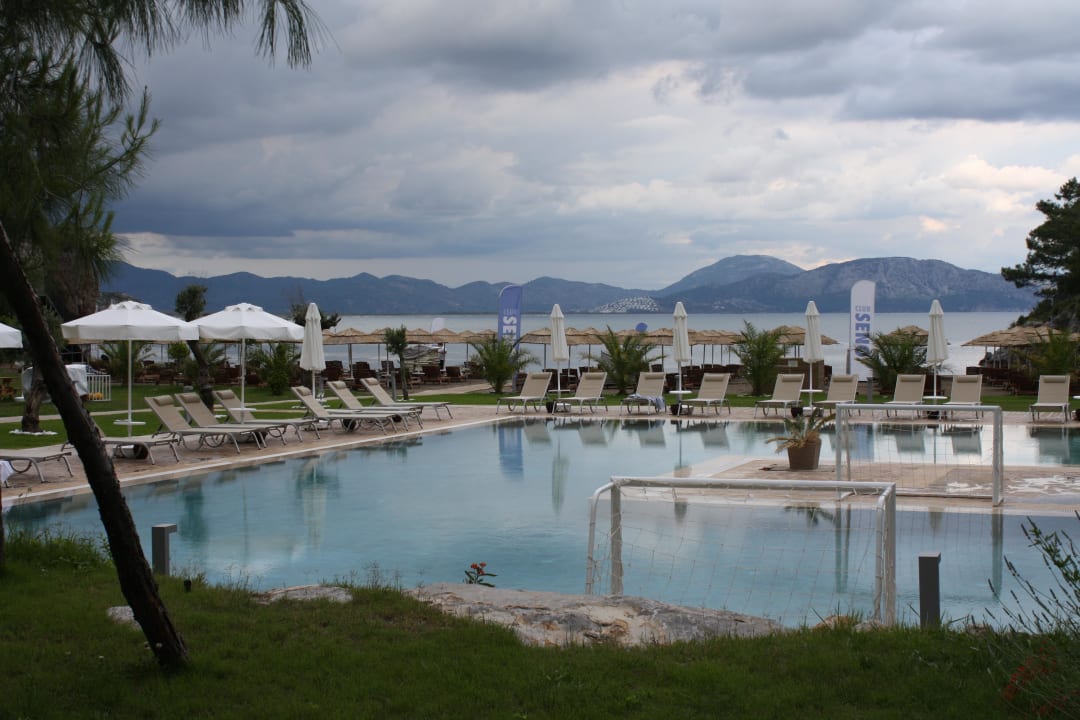 Naturstein-Pool am Strand TUI BLUE Seno - Adults Only