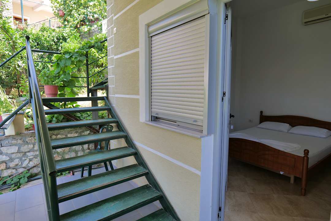Zimmer Hotel Joni Lukove