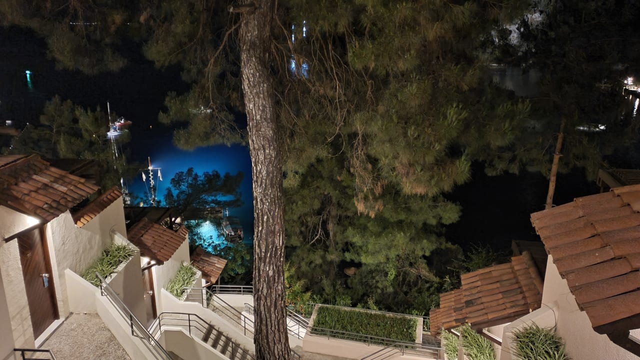 Zimmer Hillside Beach Club