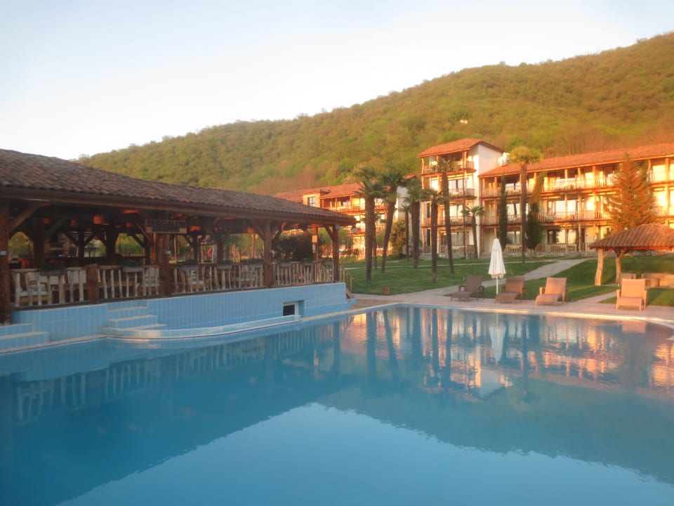 Pool Lopota Lake Resort & Spa