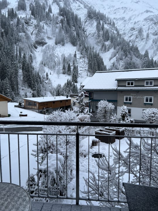 Ausblick Alpina Appartements