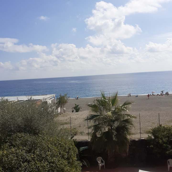 Strand Residence Villa Liliana