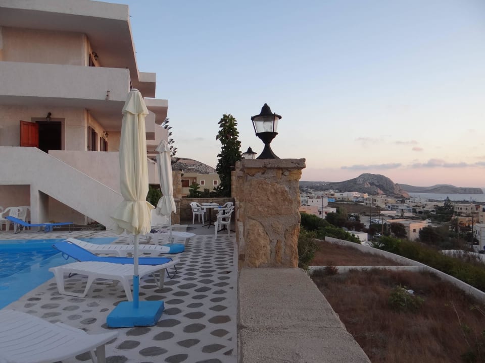 Ausblick von der Poolanlage Hotel Yiannis