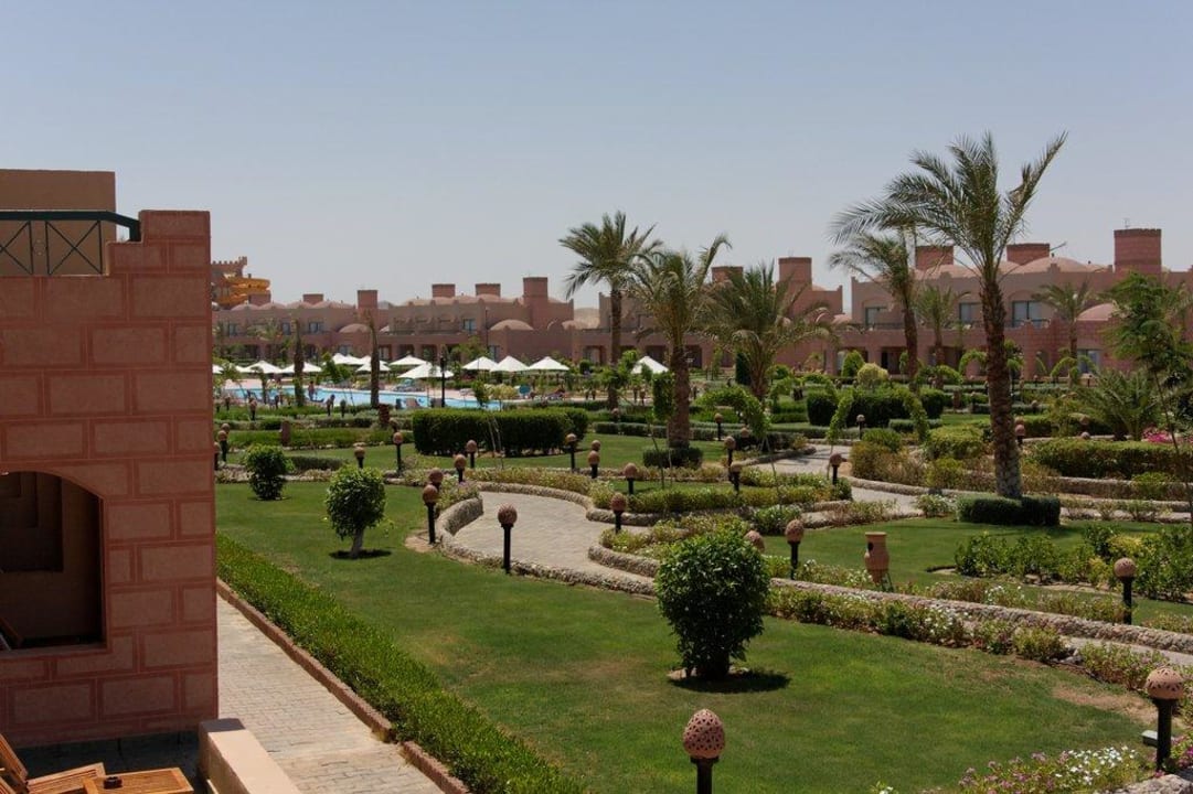 Gepflegter Garten Sentido Akassia Beach