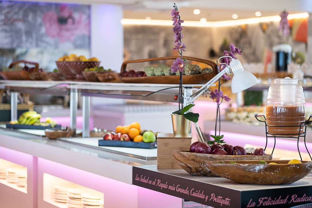 Gastro On Hotels Oceanfront - Adults Only