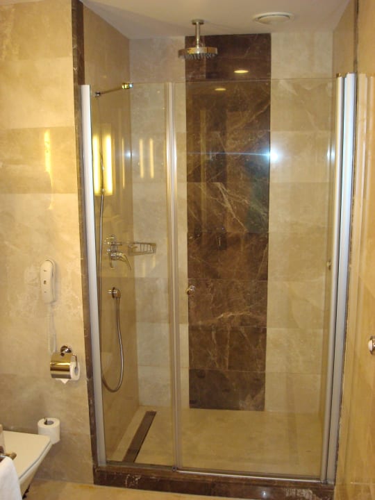 Grosse Dusche Güral Premier Tekirova