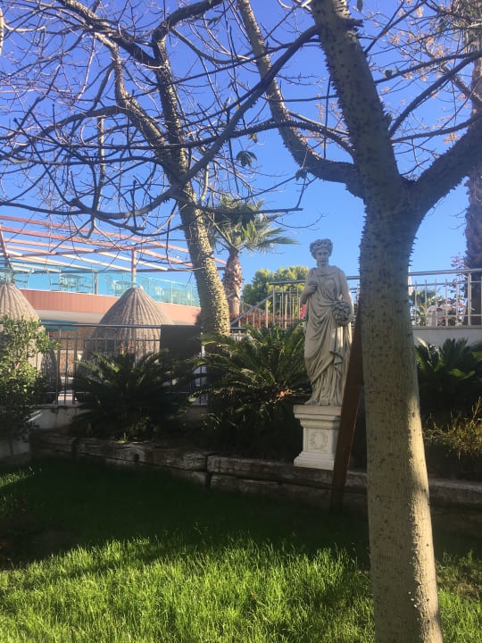 Gartenanlage Dream World Aqua Hotel