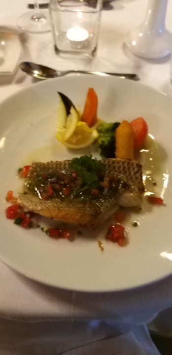 Gastro Crystals Beach Resort Belle Mare, a member of Radisson Individuals