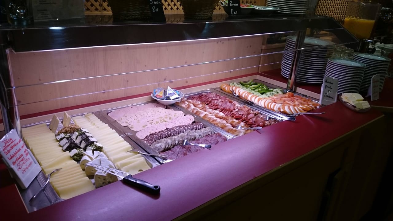 Frühstück Büffet  Schwarzwald Lodge Rothaus