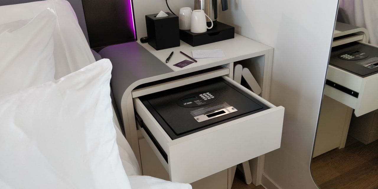 Zimmer YOTEL Singapore