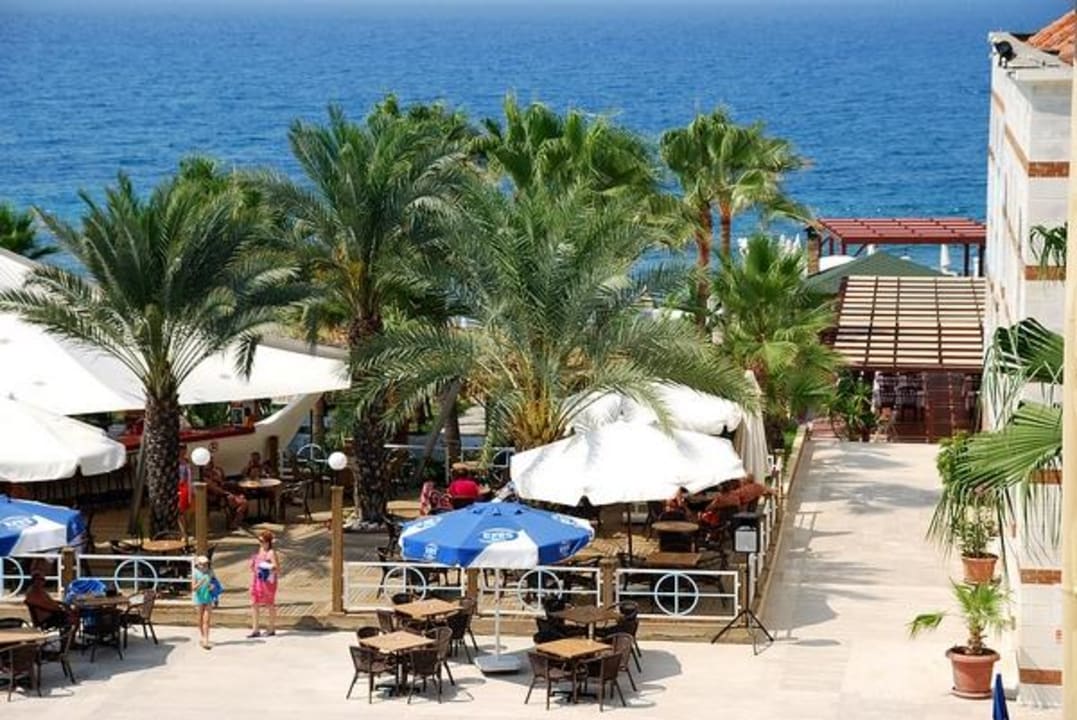 Bar przy basenie Green Paradise Beach Hotel