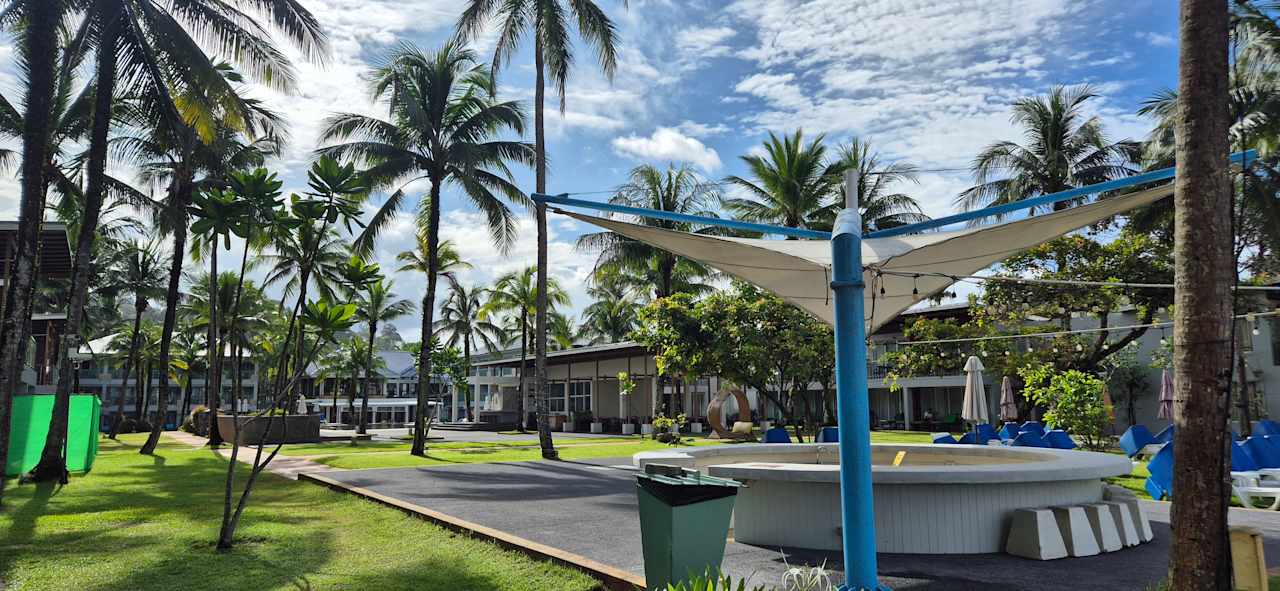 Gartenanlage The Briza Beach Resort Khaolak