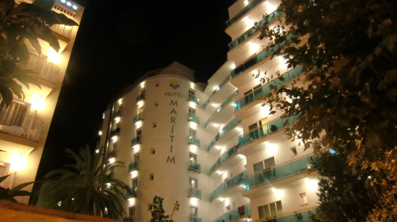 Hotel Maritim at night Hotel GHT Maritim