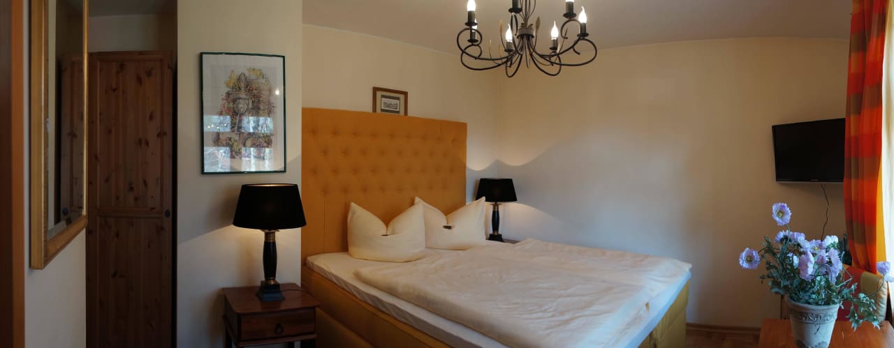 Doppelzimmer Villa Herzog