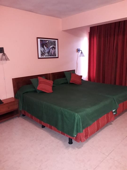 Zimmer Hotel Los Caneyes