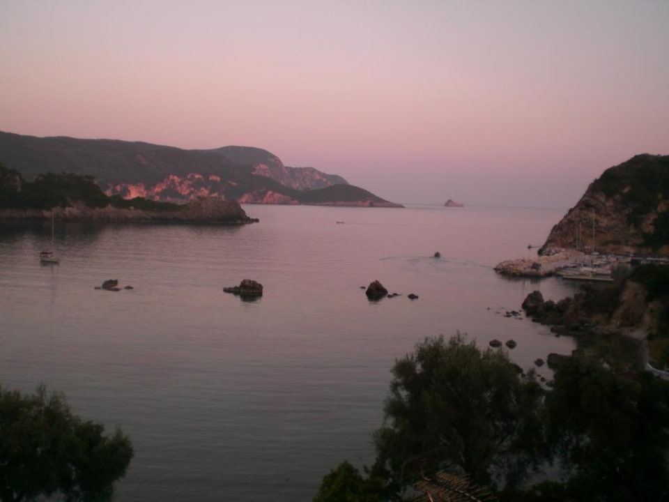 Abenddämmerung Odysseus Hotel