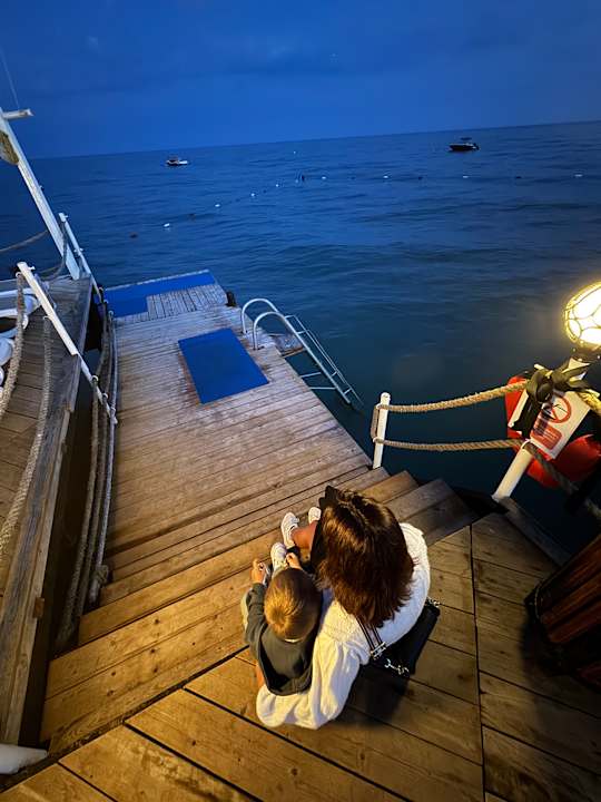 Außenansicht Saturn Palace Resort Hotel