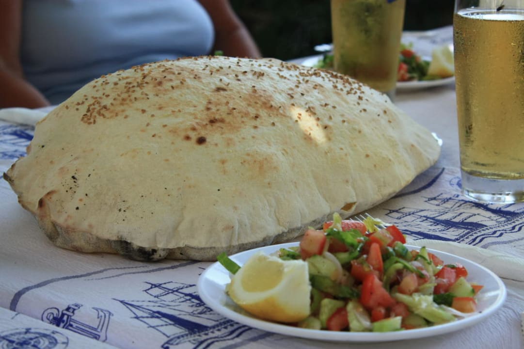 So gut sieht landestypisches Essen aus Asteria Collection Side