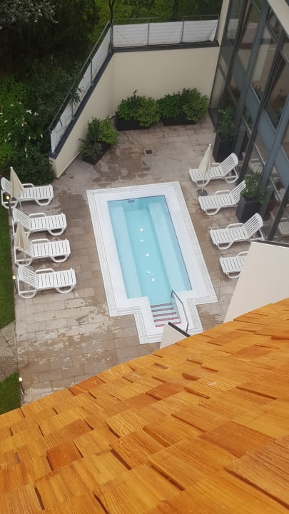 Pool Familienhotel Sonngastein