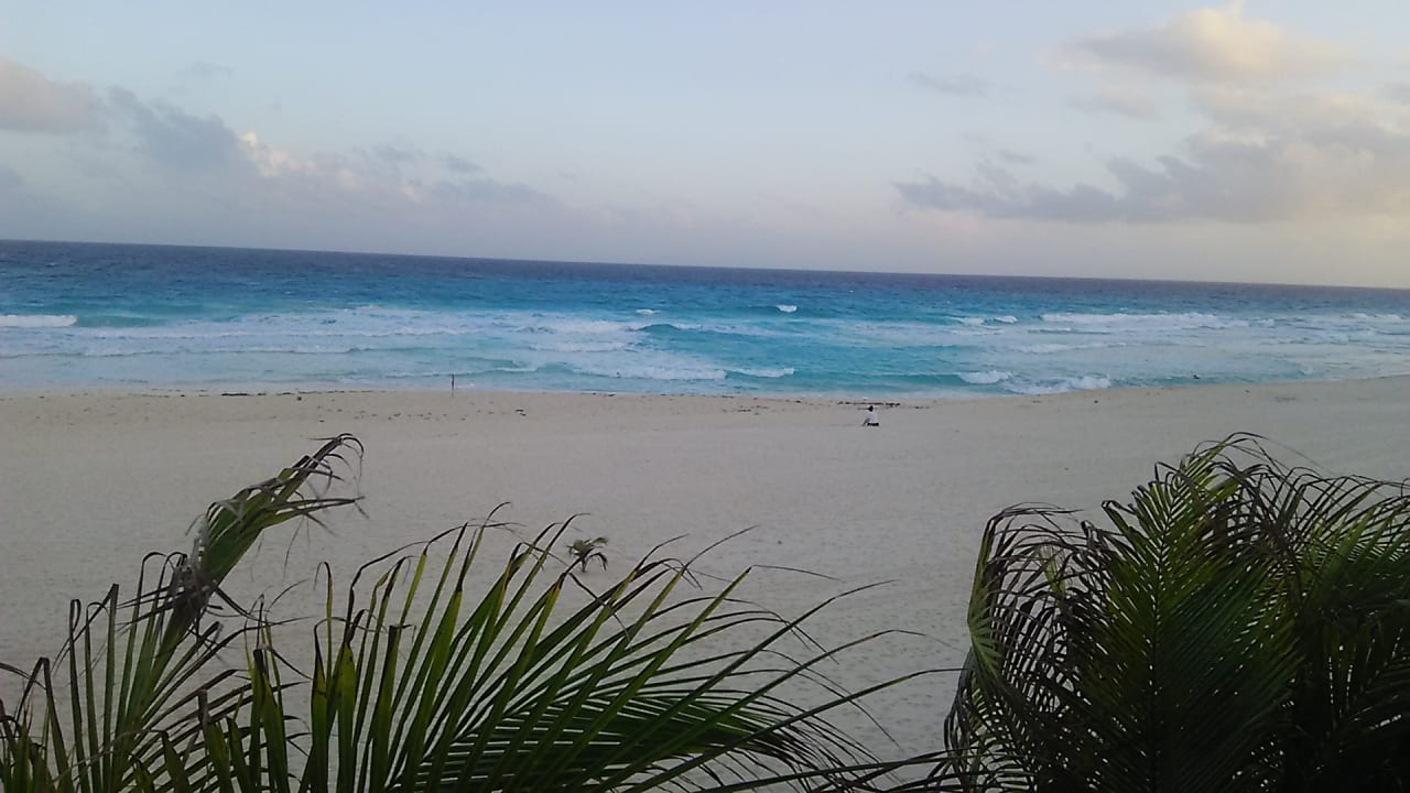 Strand Hotel Flamingo Cancun Resort