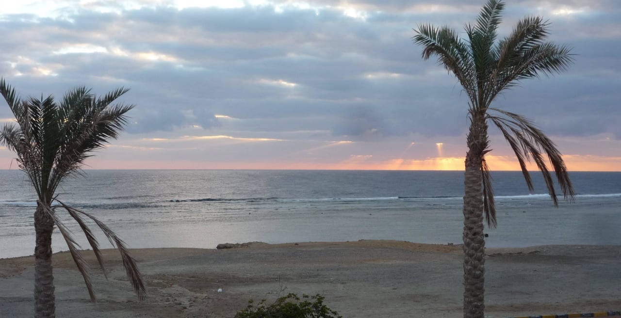 Abendstimmung vom Balkon aus Malikia Resort Abu Dabbab