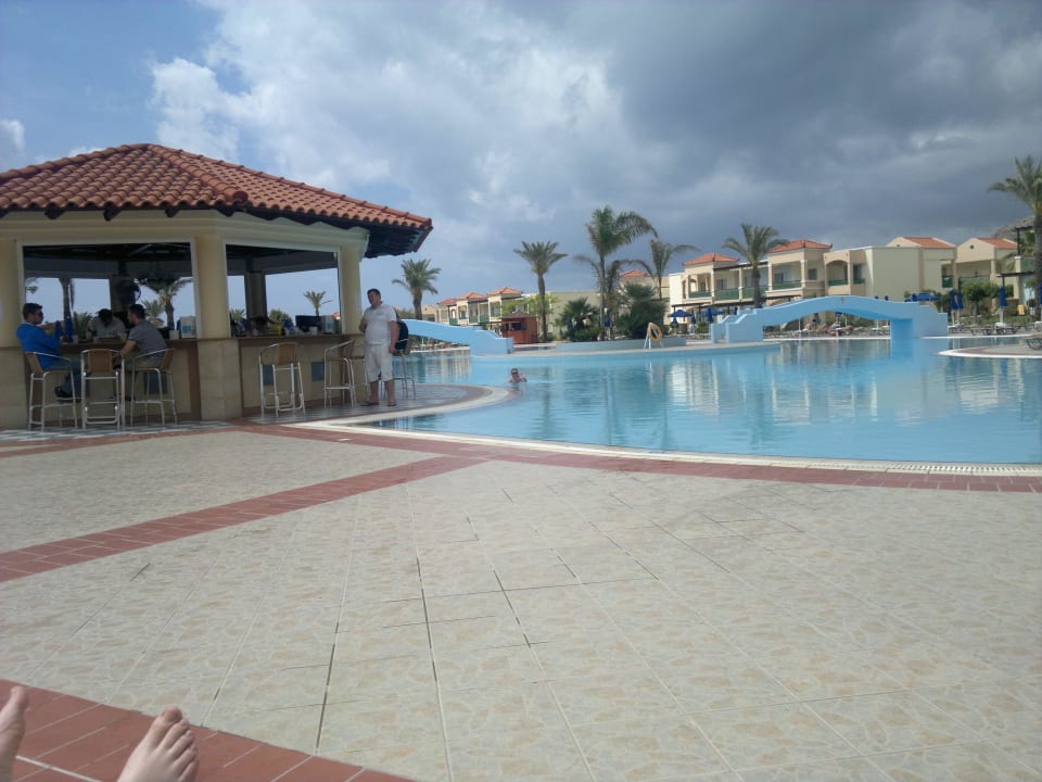 Poolbar  Lindos Princess Beach Resort & Spa