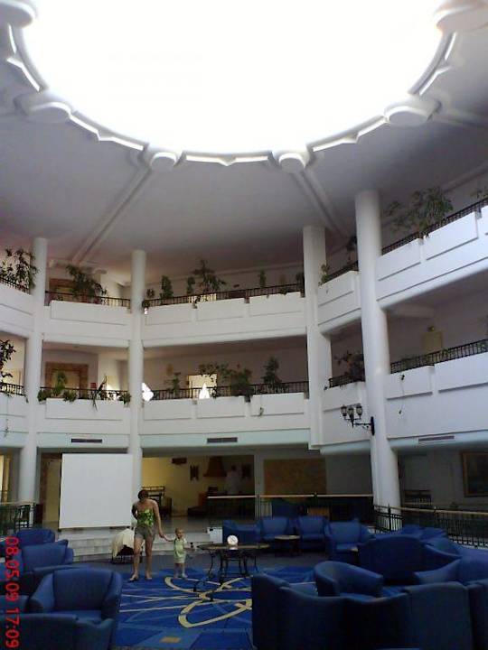 Innenansicht Hotel El Mouradi Skanes Beach