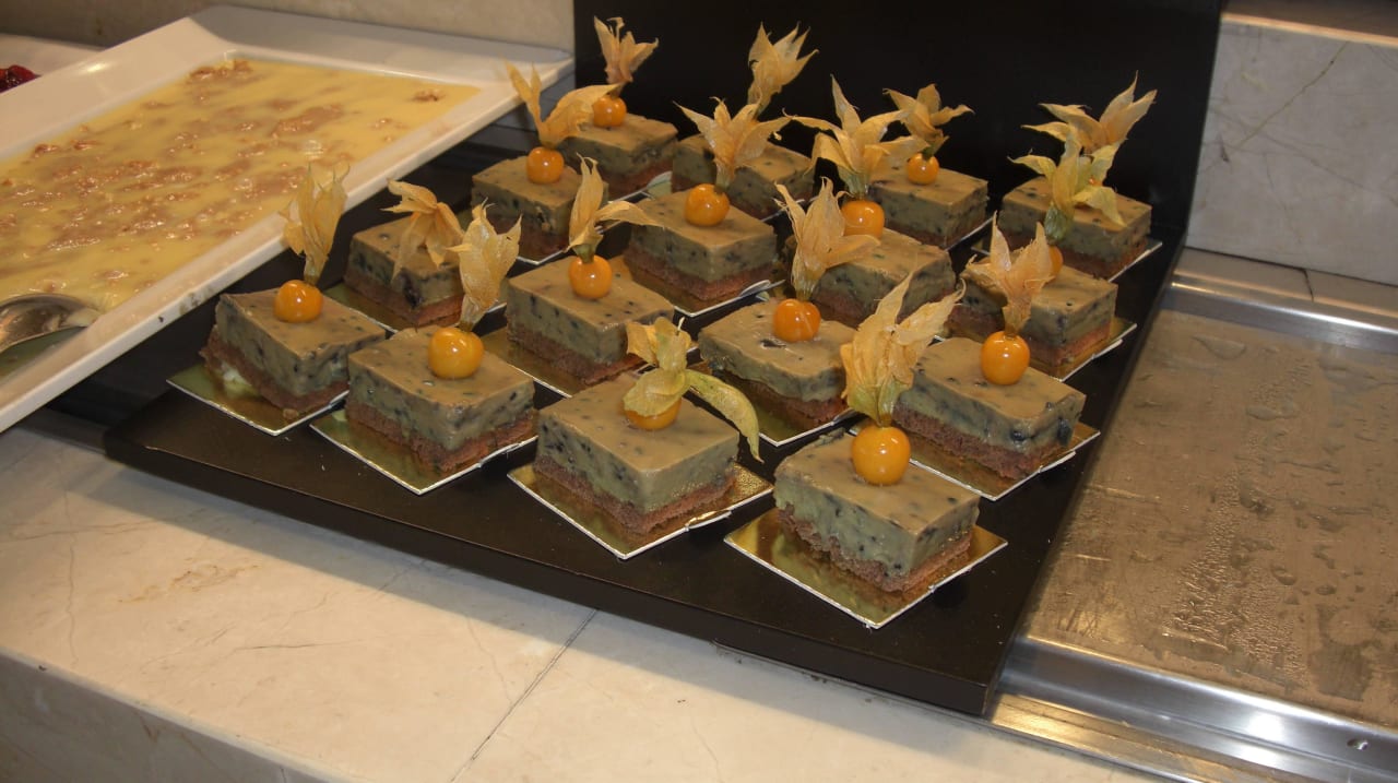 Desserts Hillside Beach Club