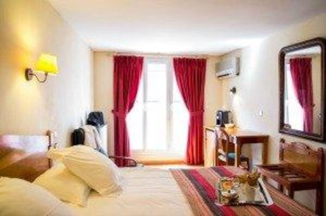 Chambre catégorie Supérieure sur cour Hotel Albert 1er