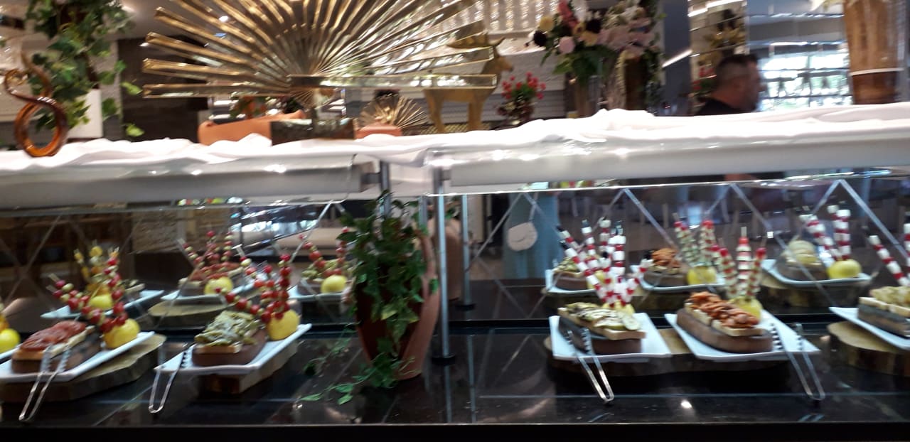 Gastro Dream World Aqua Hotel