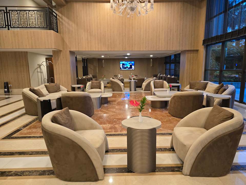 Lobby Aydinbey Kings Palace & Spa