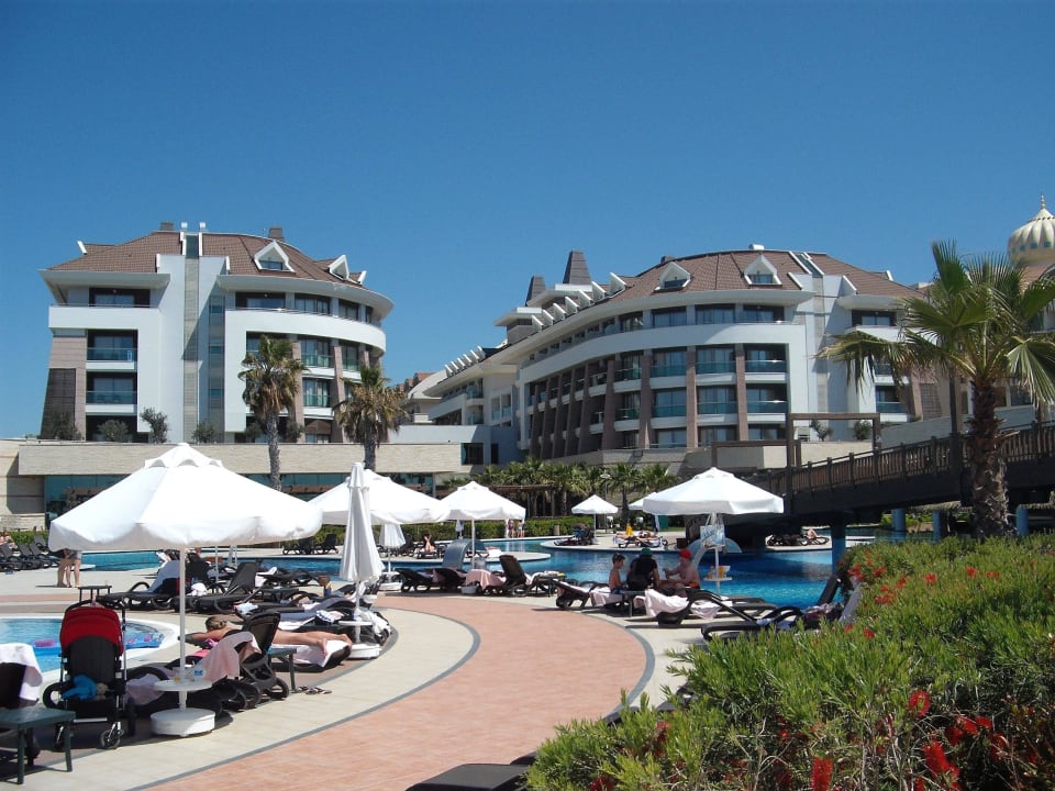 Oba skrzydła Sherwood Dreams Resort