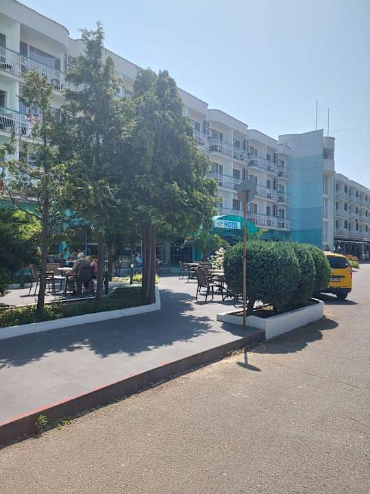Außenansicht Hotel Zefir Beach