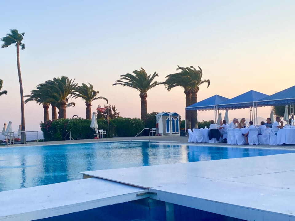 Pool ROBINSON DAIDALOS